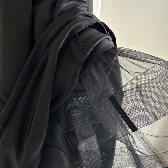 Sachin and Babi Dominique Gown 12 - Picture 9 of 9